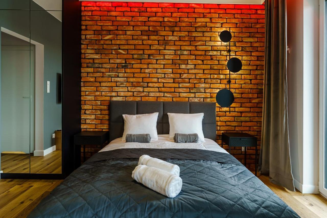 Apartamenty Lighthouse - Sauna & Fitness & Jacuzzi - Baltic Marina Residence Kolobrzeg Bagian luar foto