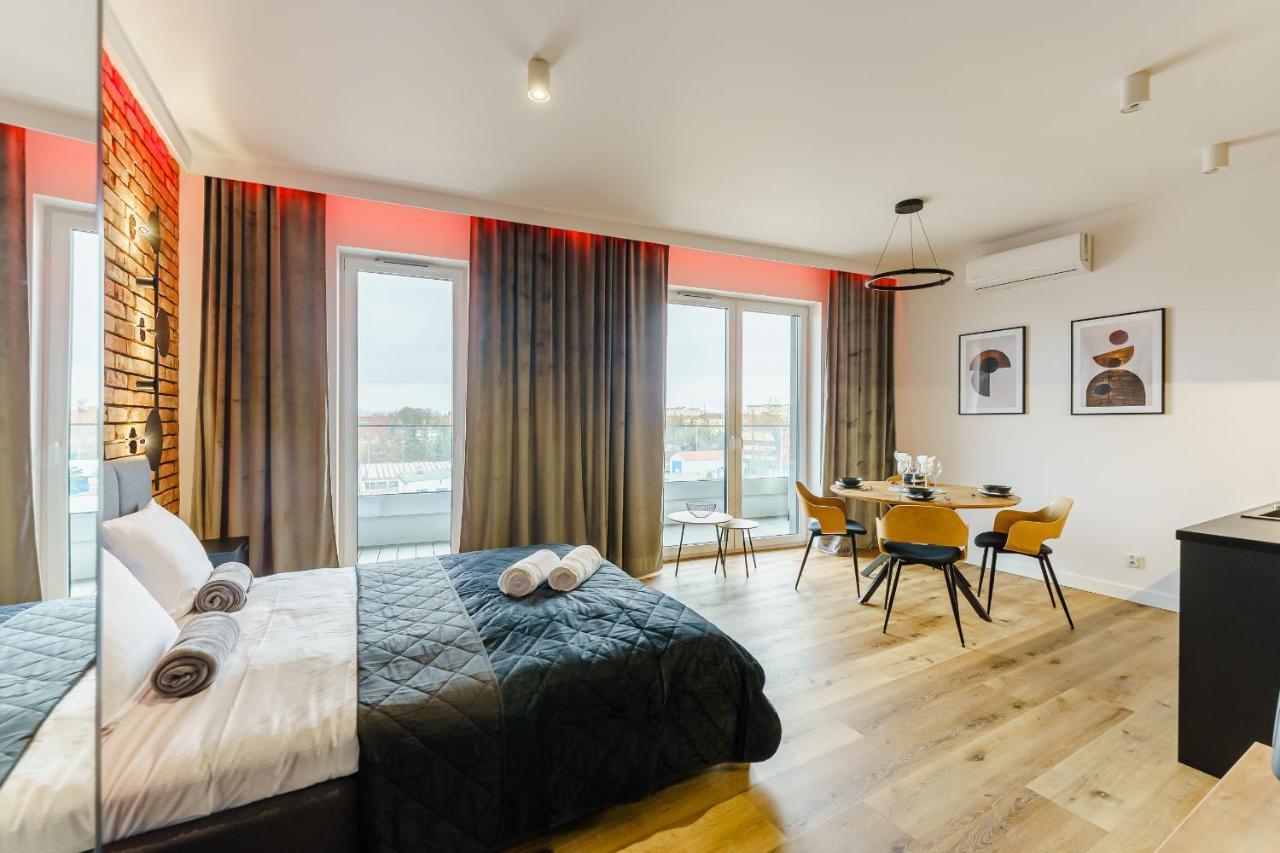 Apartamenty Lighthouse - Sauna & Fitness & Jacuzzi - Baltic Marina Residence Kolobrzeg Bagian luar foto
